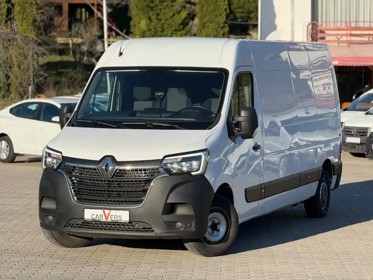 Renault Master 2.3 Blue 135 TT Furgon CD 3,5t L3H2 9 m3