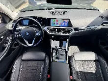 BMW Seria 3 330e Aut. Luxury Line