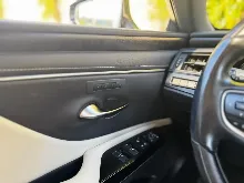 Lexus Seria ES300H