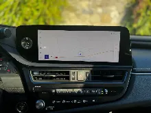Lexus Seria ES300H