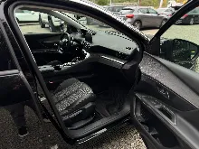 Peugeot 3008 1.5 BlueHDI S&S EAT8 Allure